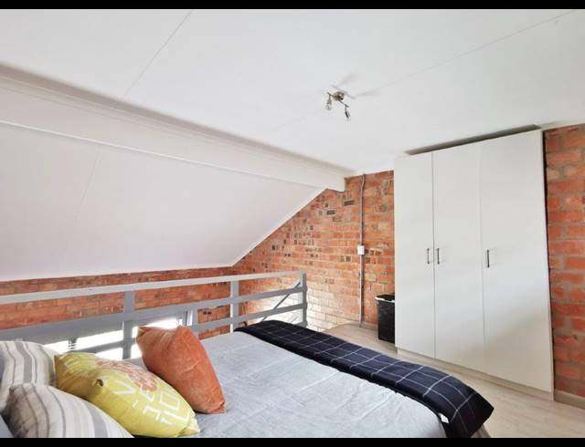 1 BEDROOM APARTMENT FOR SALE IN NEWTON PARK
